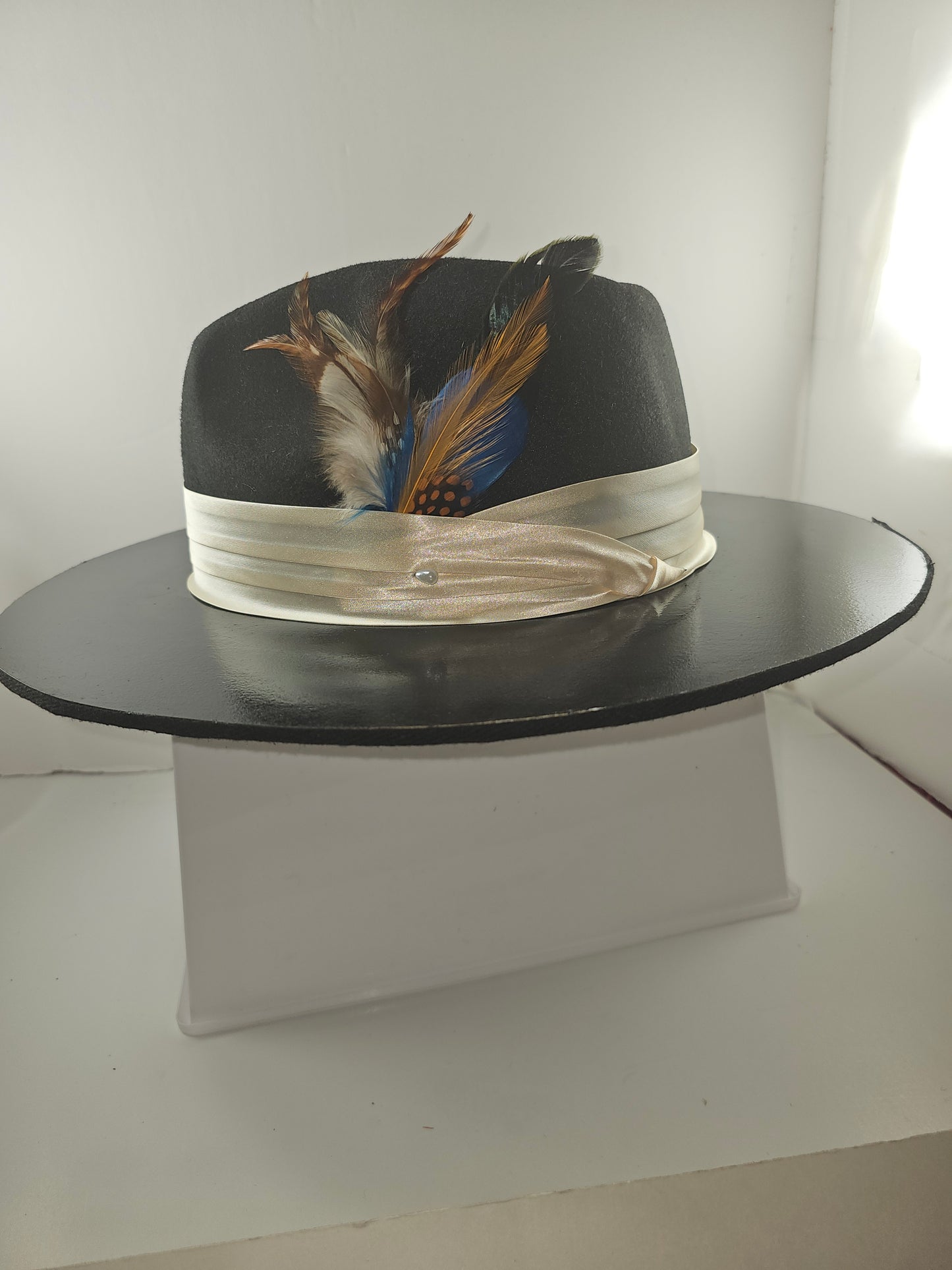 Classic Wool Feather Brim Fedora Hat | Vegan Felt Wide Brim