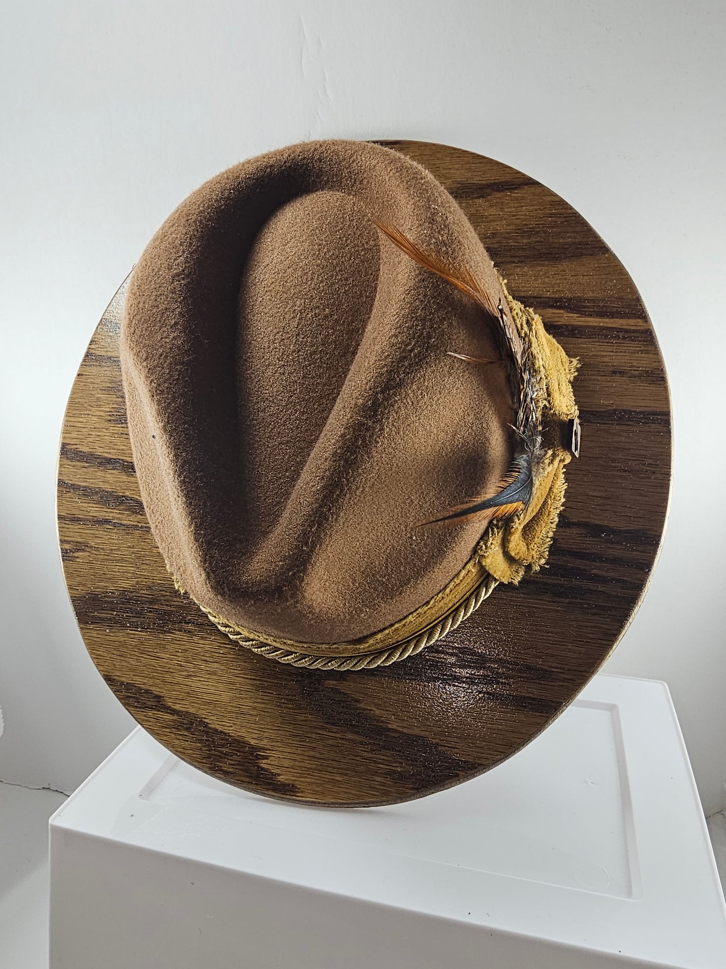 Felt Fedora Vintage Brim Hat - Stylish Fedora for Men & Women