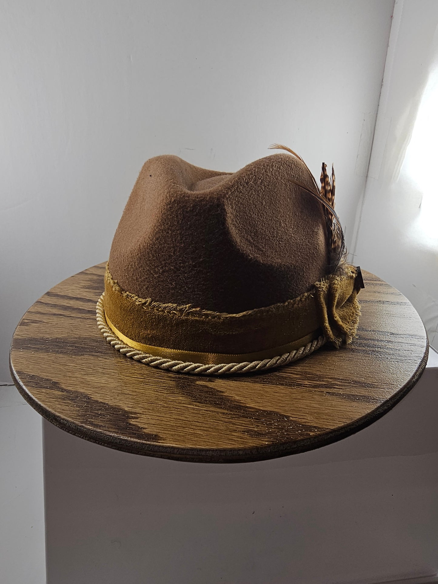 Felt Fedora Vintage Brim Hat - Stylish Fedora for Men & Women