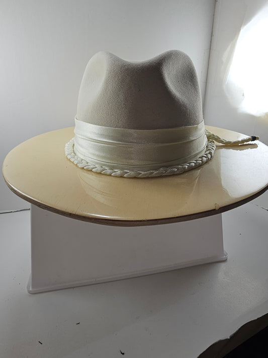 Deluxe Ivory Acrylic Wide Brim Fedora